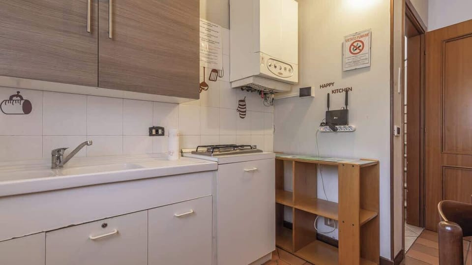Cucina abitabile e condivisa con uso fornelli