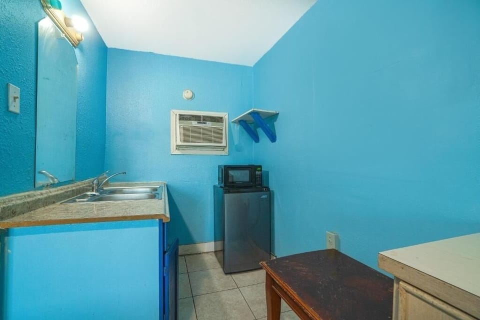 Enjoy quick snacks with a handy kitchenette steps away.
