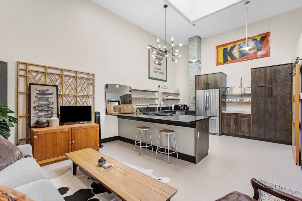 Spacious, well-appointed kitchen.