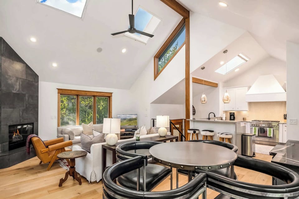 Open concept floor plan