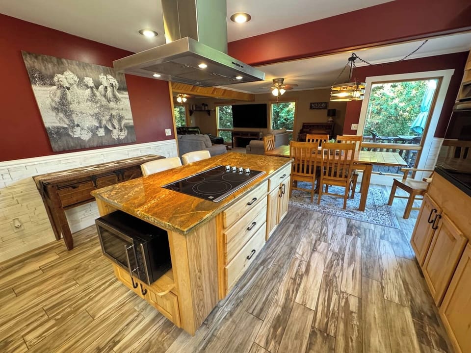 Fully stocked kitchen so you can enjoy cooking meals for the whole group!