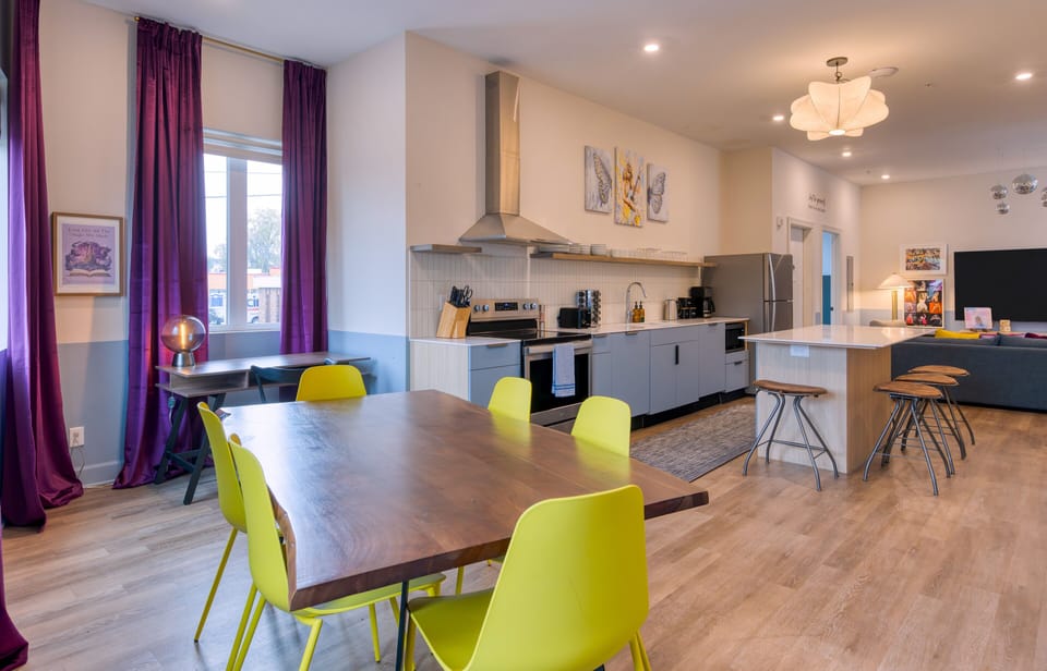 Kitchen vibes that never go out of style.