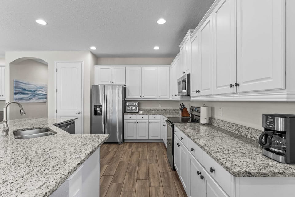 prepare you favorite meals in the full kitchen