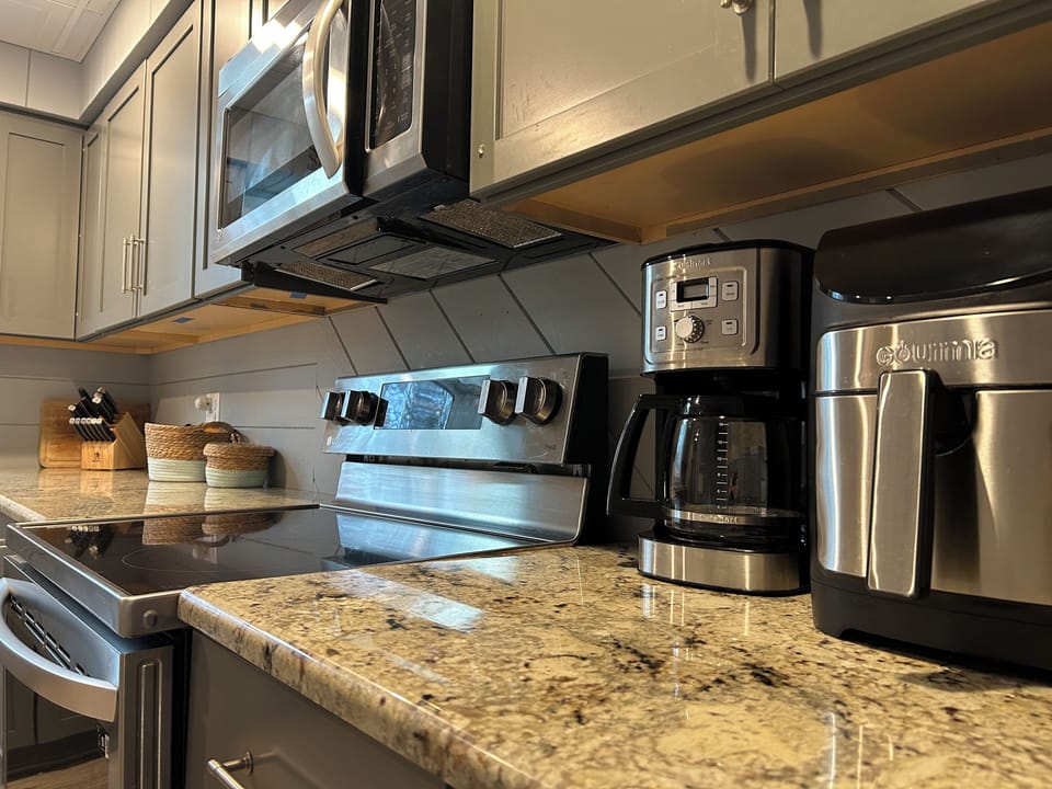 Fully stocked kitchen with everything you will need for a home cooked meal!