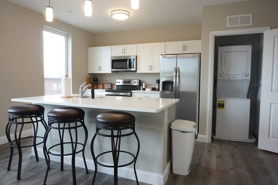 Kitchen and dining area