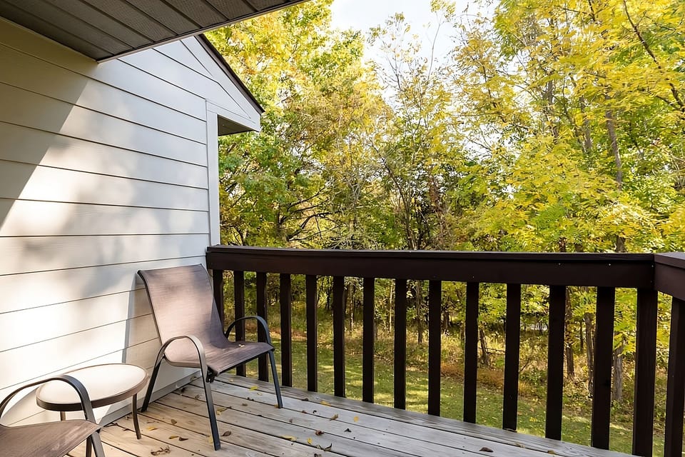 1BR B - Balcony