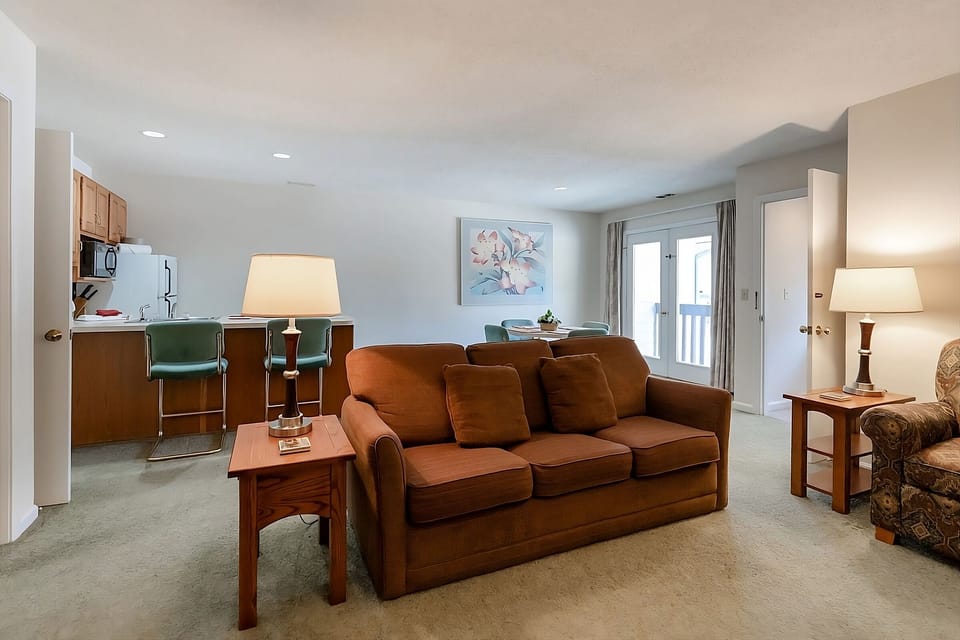 1BR B - Living area