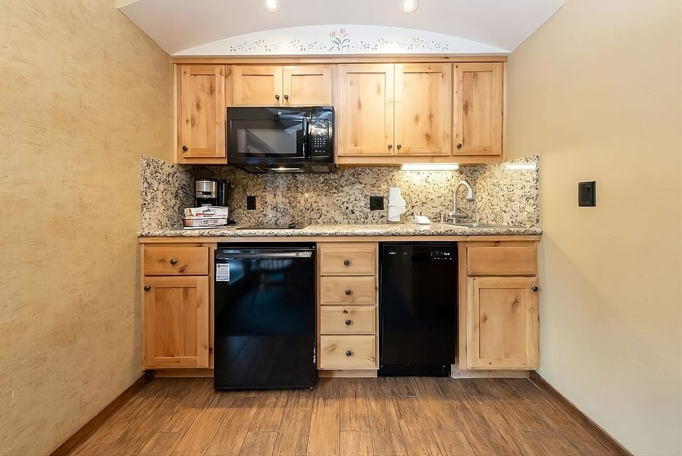 Kitchenette