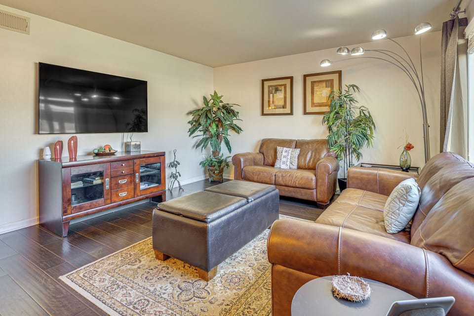 Tempe Vacation Rental | 2BR | 2BA | 1,200 Sq Ft | Step-Free Access