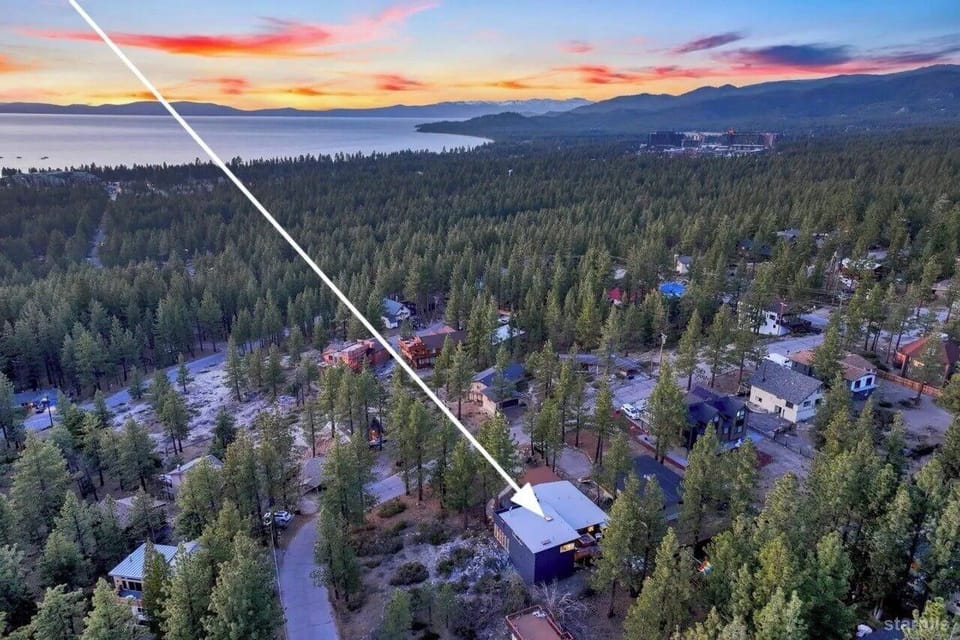 Close Proximity to the Lake