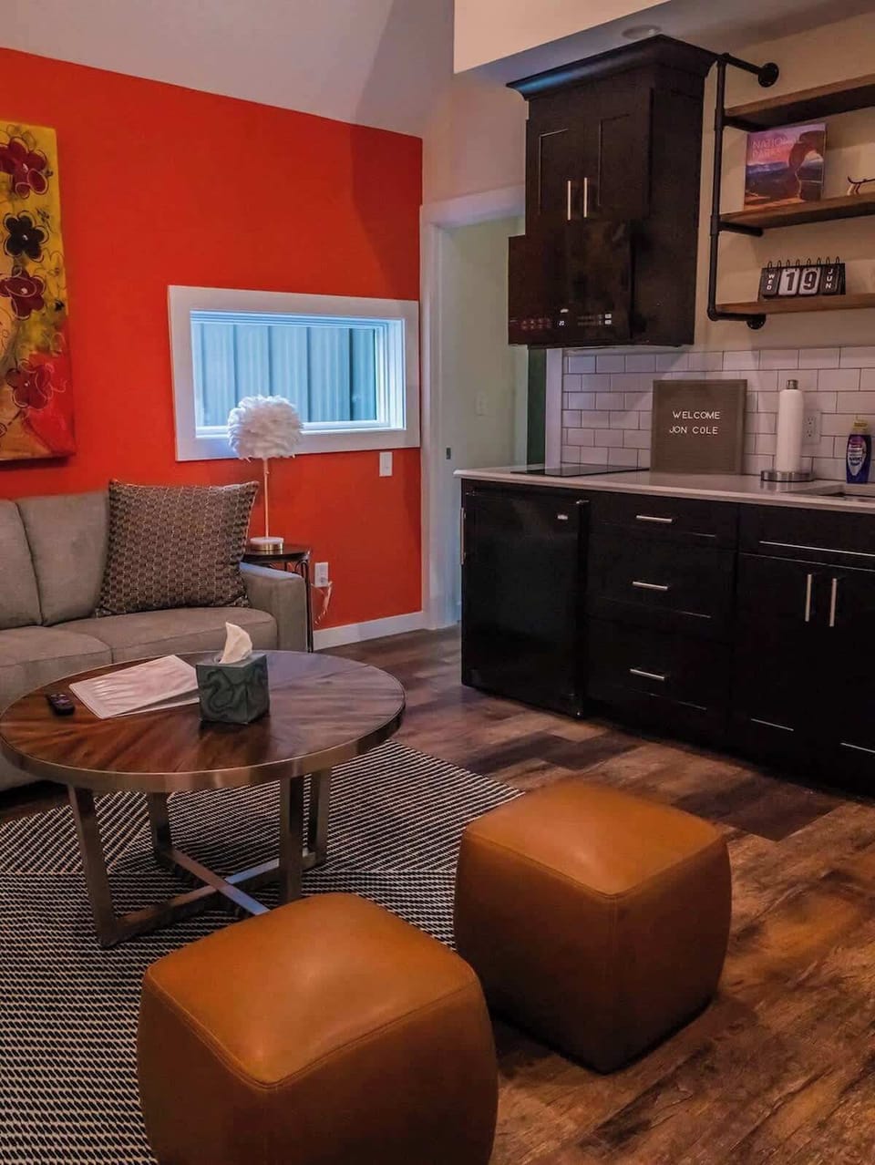 Kitchen/ Living Room