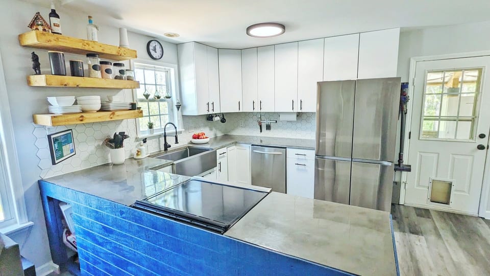 Open concept kitchen 