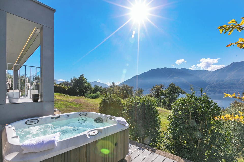 Jacuzzi