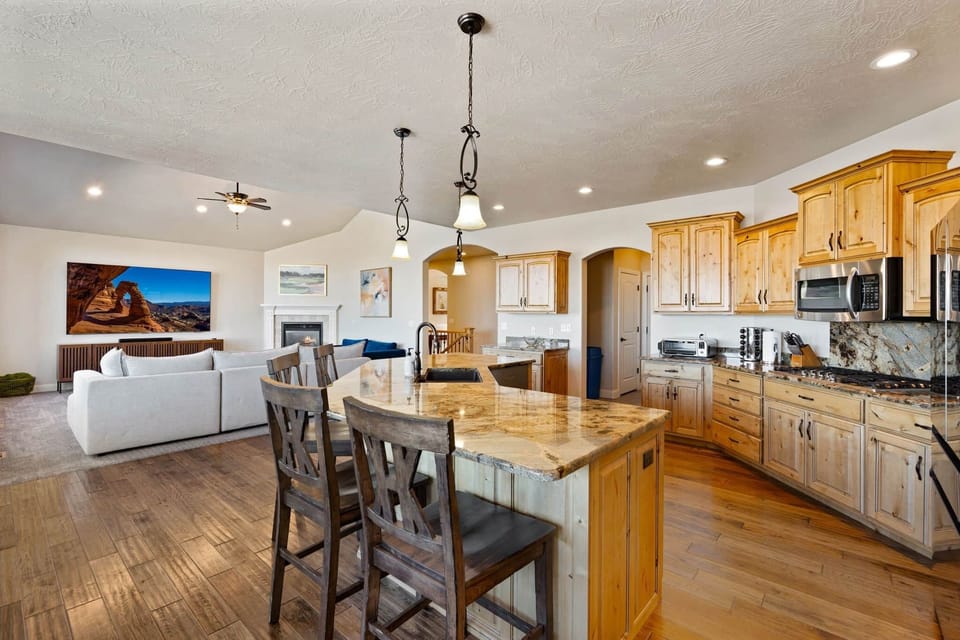 Main Floor Kitchen