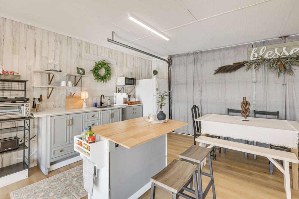 Kitchenette | Keurig Coffee Maker | Toaster Oven