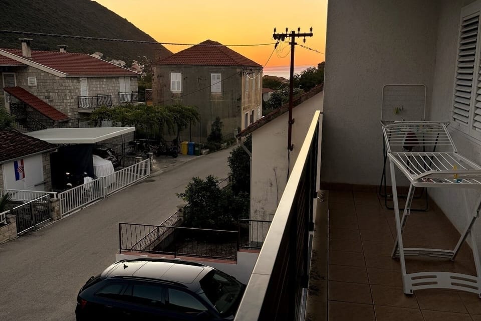 Balcony 1