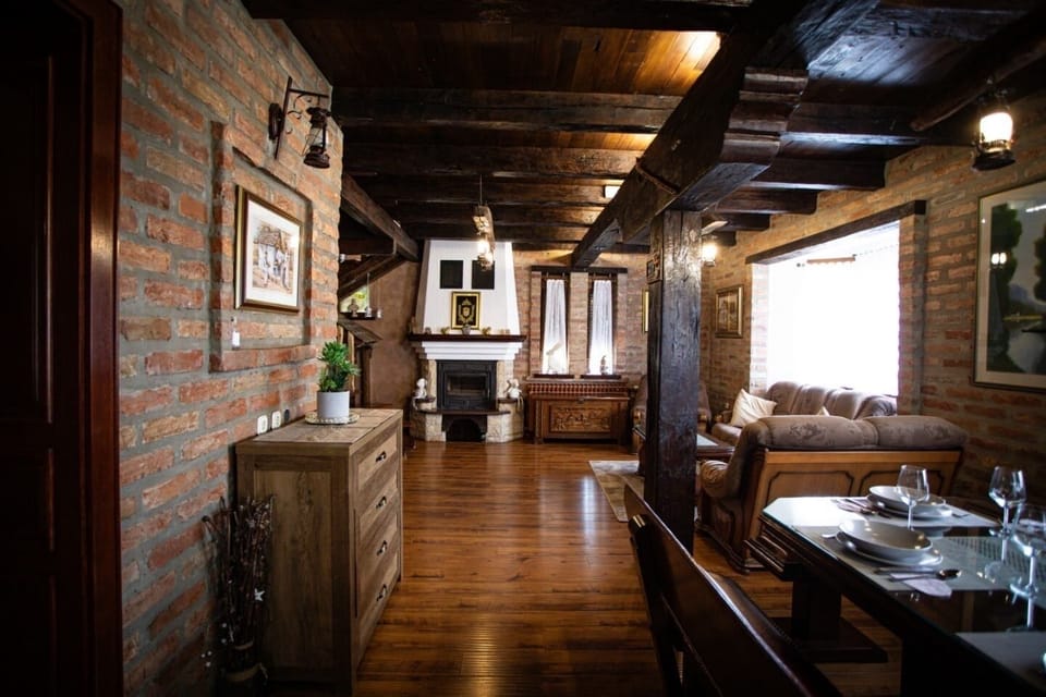 Living room 1