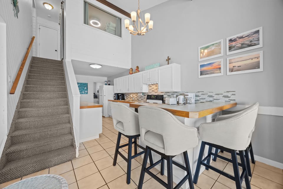 Kitchen Bar with Extra Seating