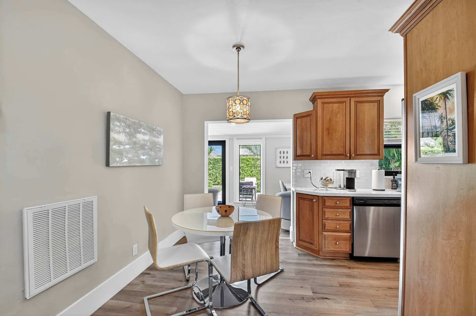 Dining table with seating for 4