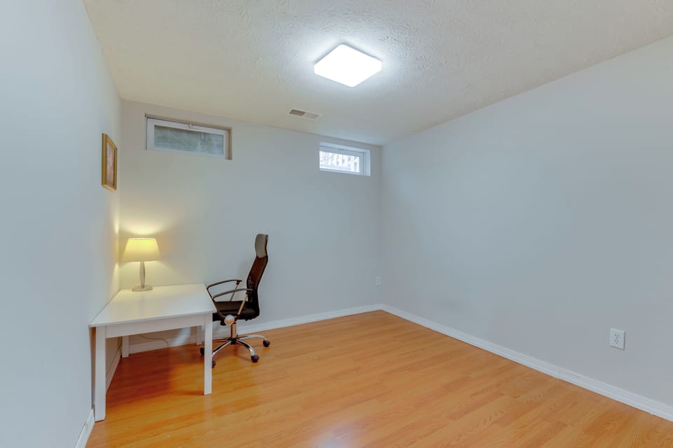 Office | Free WiFi | Lower Level