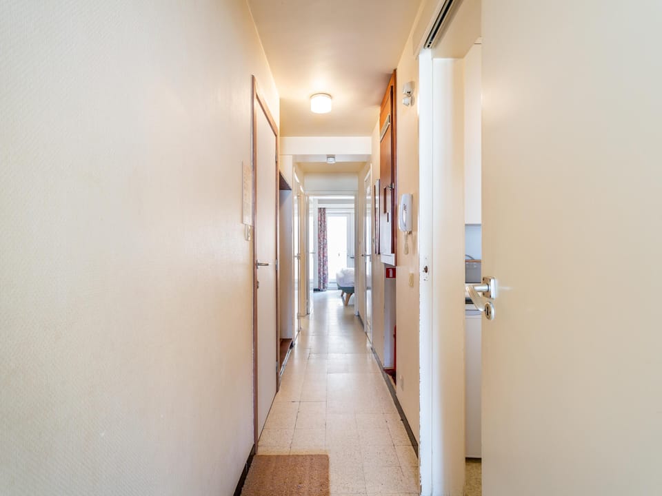 Entrance / Reception