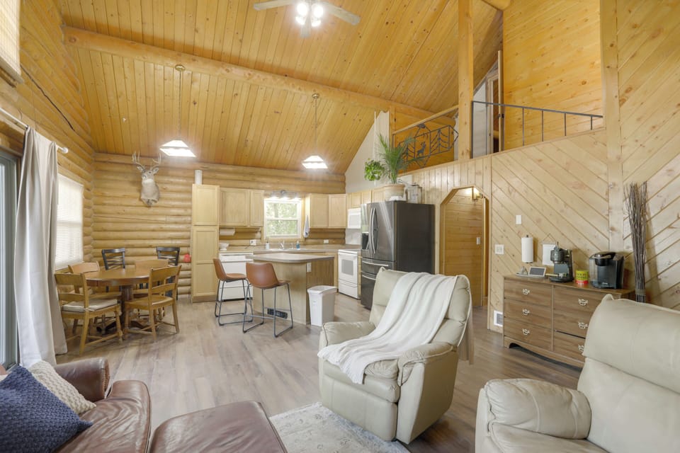 Interior | Open Floor Plan | Free WiFi | Electric Heating