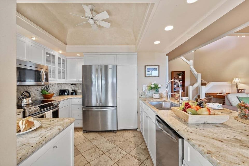 Unit 1 kitchen