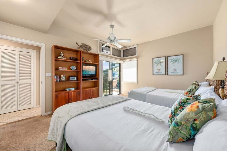 Unit 1 bedroom2