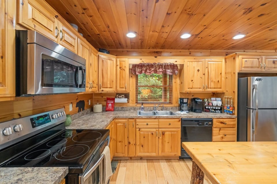A luxury kitchen to prepare family meals