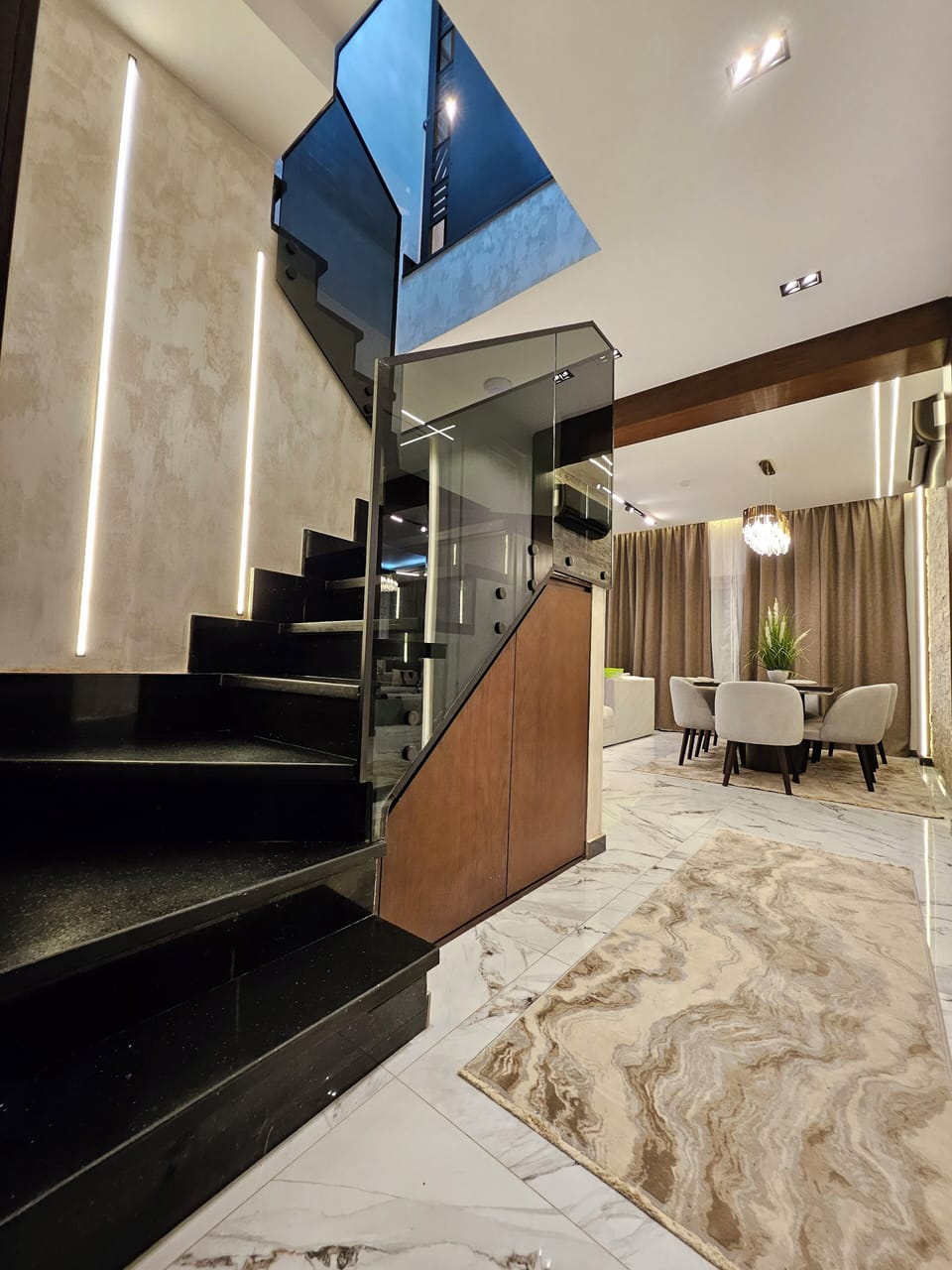 stairay to private gym and outdoor terrace with private pool