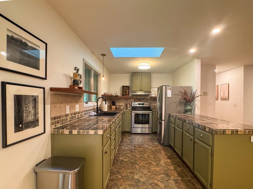 Gourmet Kitchen