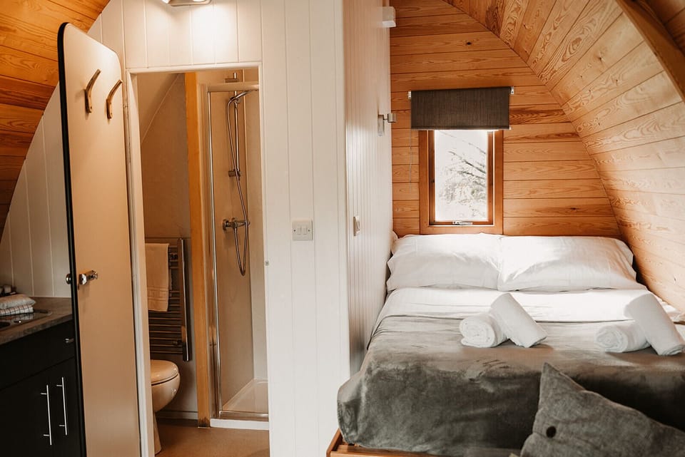 Daffodil Glamping pod 