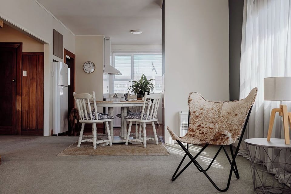 Spacious and simple - gather here after a long beach walk or a trip into town.