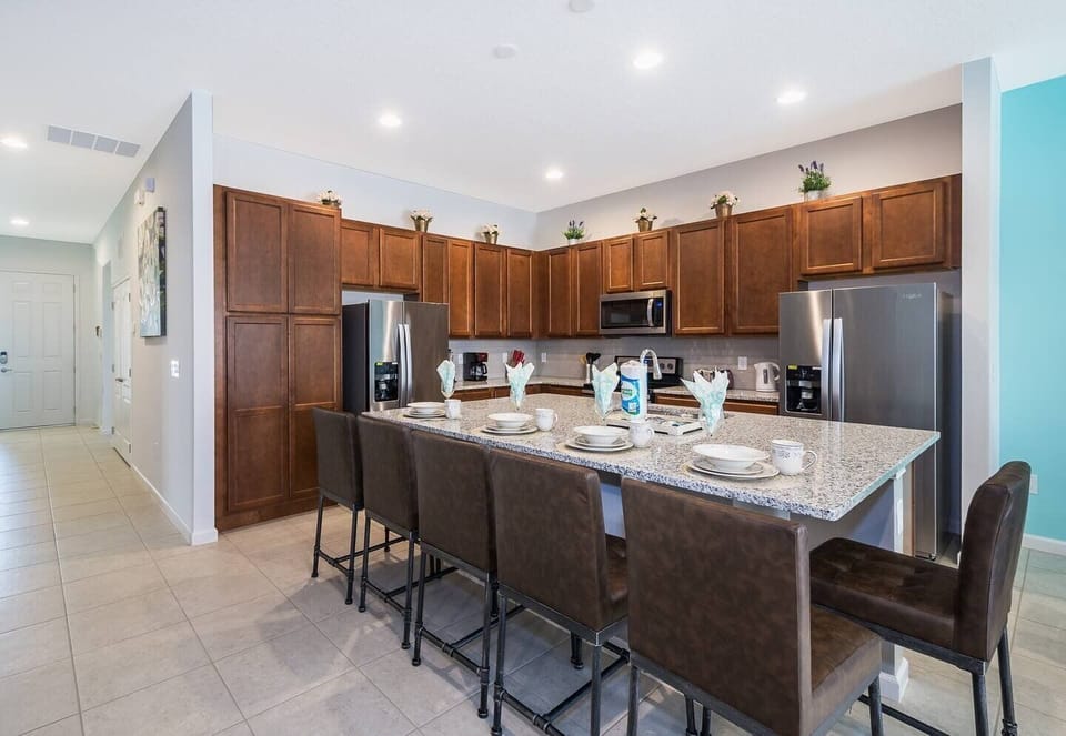 Indoors, Building, Dining Room, Dining Table, Furniture