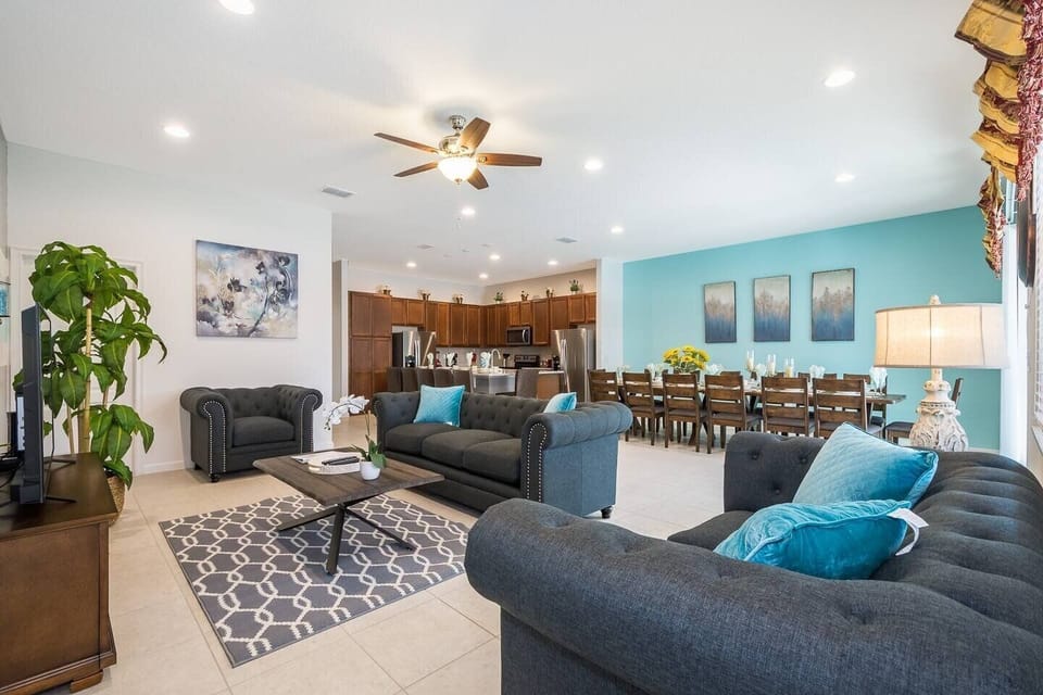 Home Decor, Furniture, Table, Couch, Appliance
