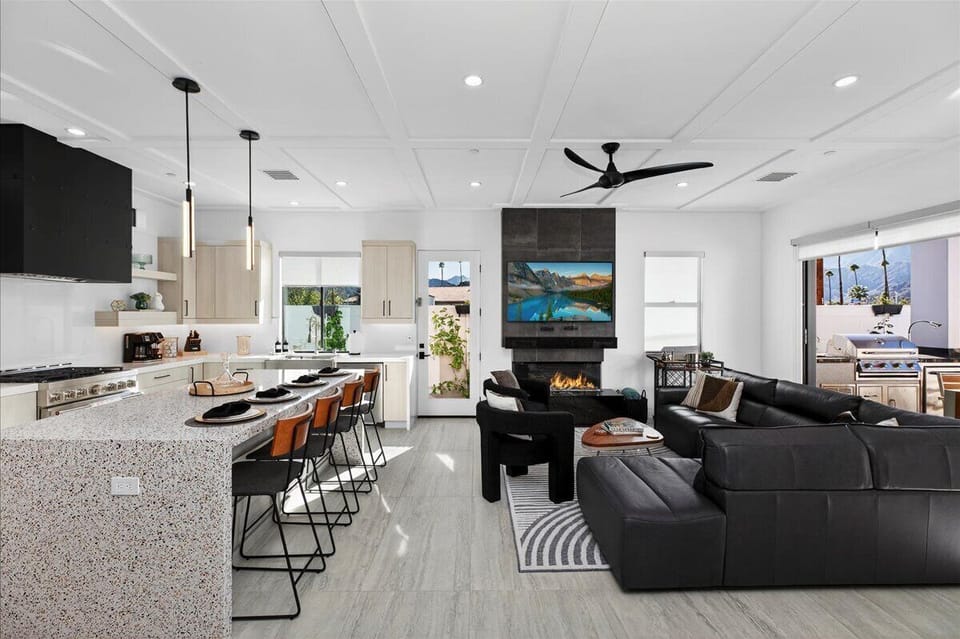 Breakfast Bar