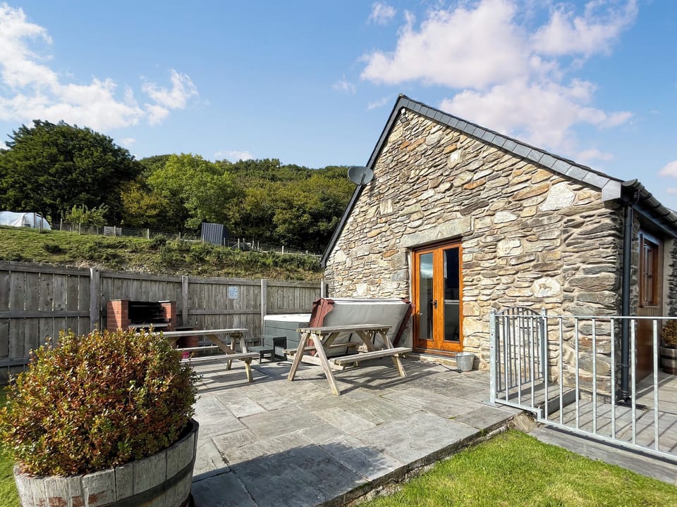 Exterior | The Dairy - Plas Isaf, Corwen