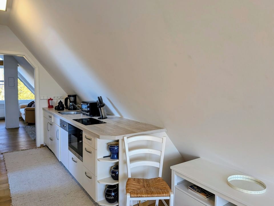 kitchenette