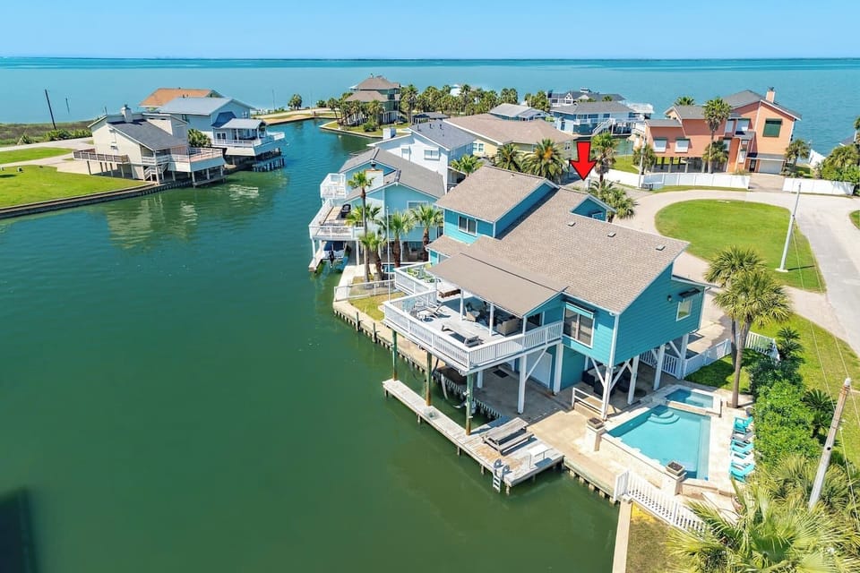 Your private waterfront oasis awaits! 