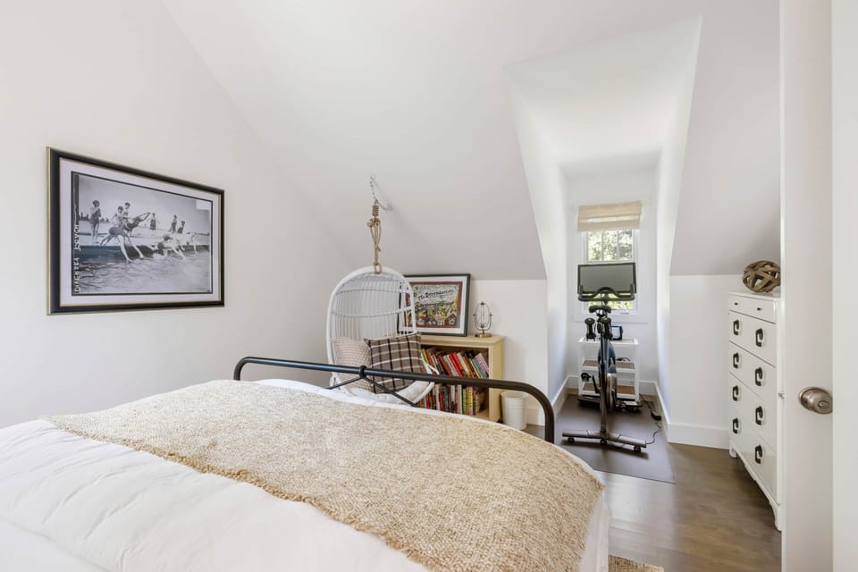 2nd Floor Bedroom