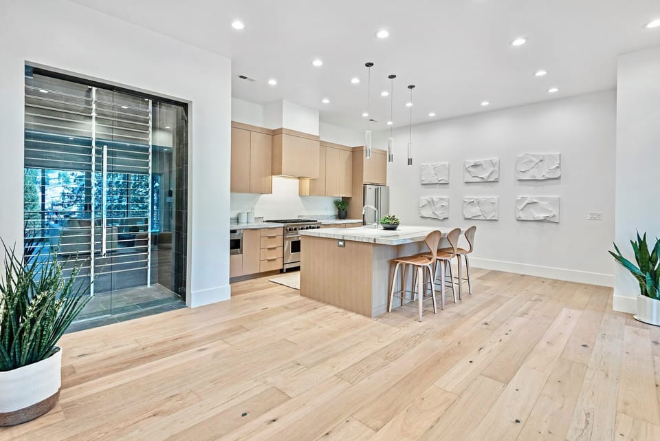 Private kitchen
