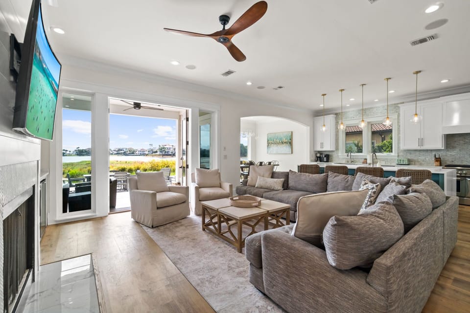 First Floor Living Room & Lake Views