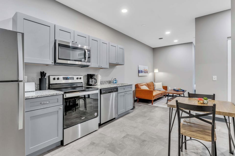Fully equipped kitchen