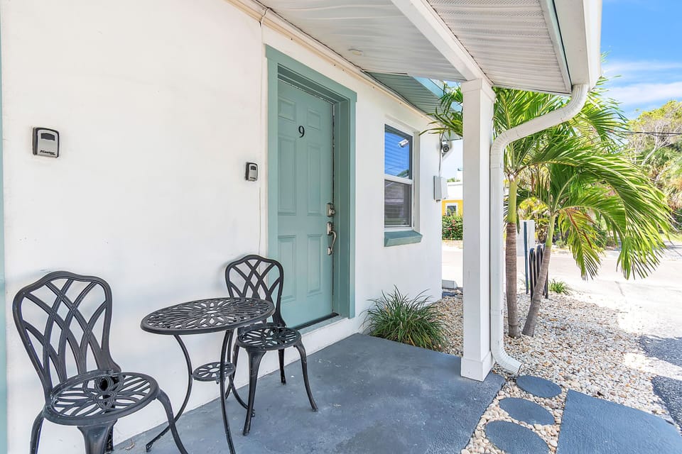 Welcome to Bungalows #9!