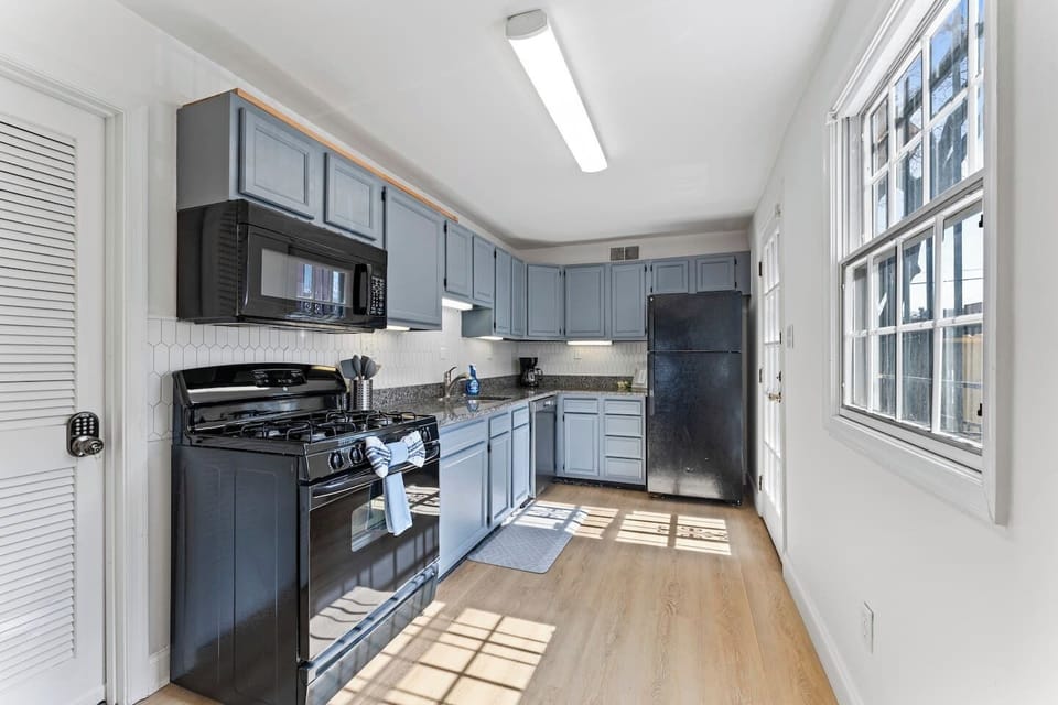 Sun-filled kitchen with everything you need to feel right at home.