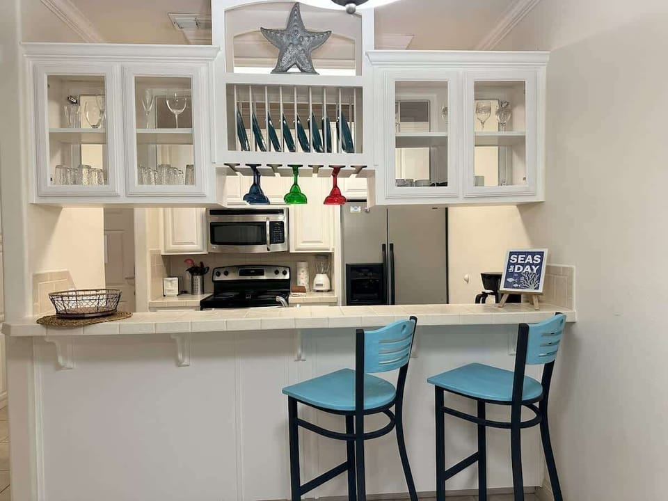 Breakfast Bar: Set up for quick bites or morning coffee chats.