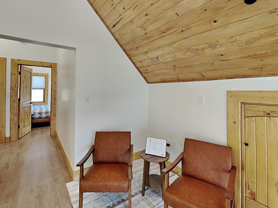 Loft Area Additional Seating