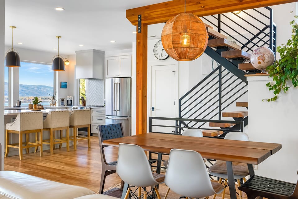 Dining area looking into the kitchen and stairwell. 