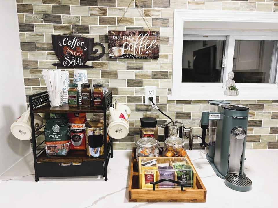 French press & gourmet coffee and tea essentials