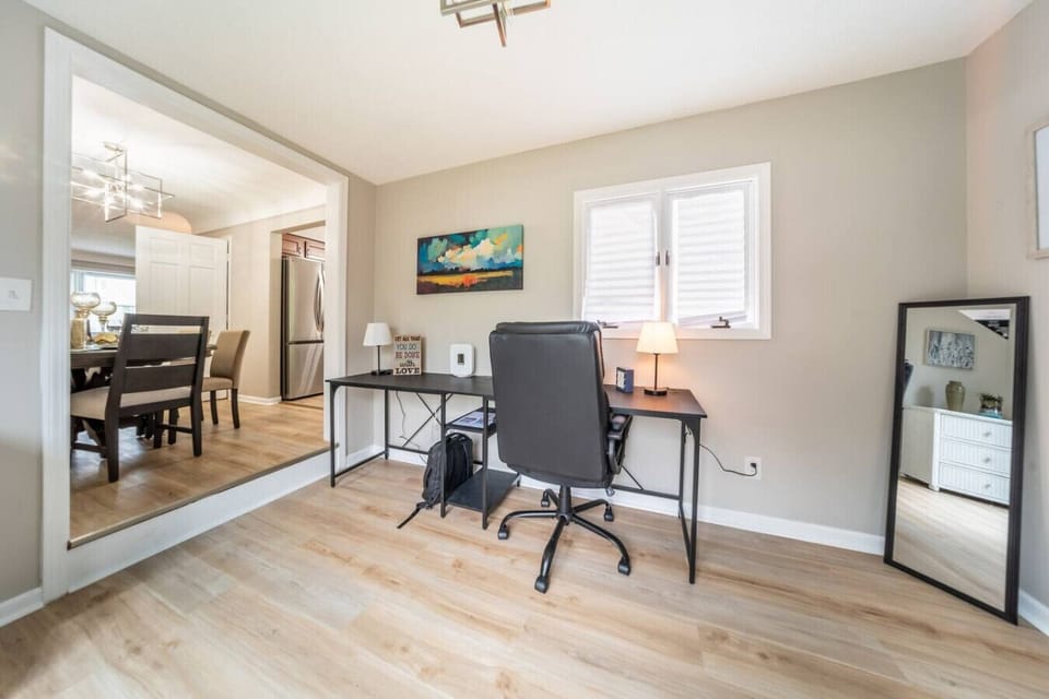 Perfect for the modern traveler, this home includes a dedicated work area designed for comfort and convenience, ensuring you have everything you need to stay connected.